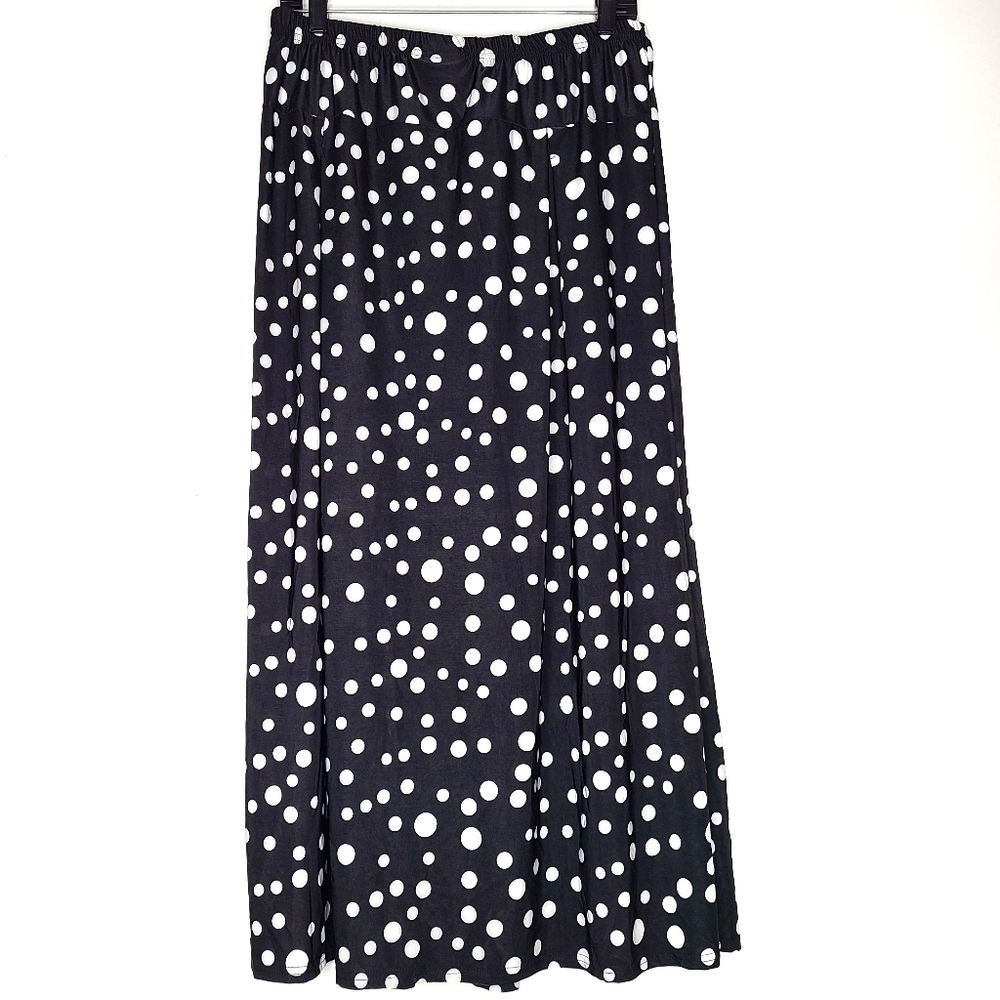 Metro Wear Black and White Polka Dot Skirt
